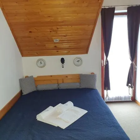 Csopaki Hajos Apartment *
