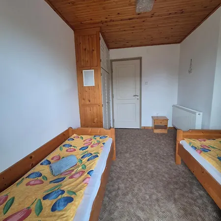Csopaki Hajos Apartment