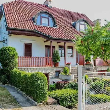 Apartment Csopaki Hajos